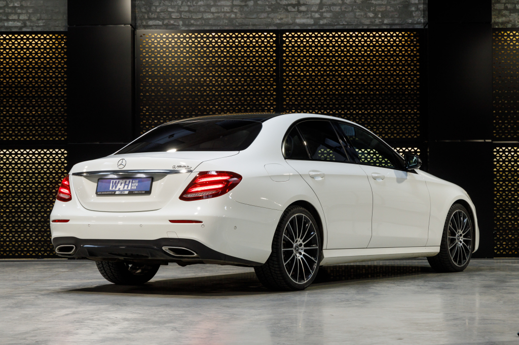 Mercedes-Benz E 200 4Matic AMG Line фото 5