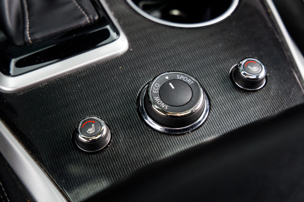 Infiniti QX60 2017 фото 34