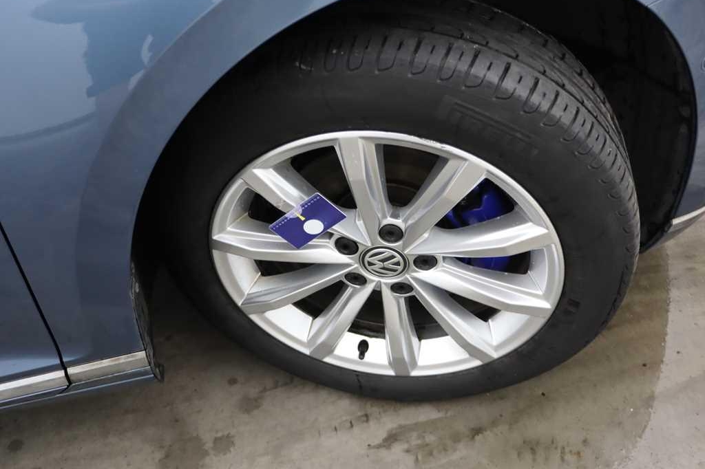 Volkswagen Passat Variant 2017 photo 34