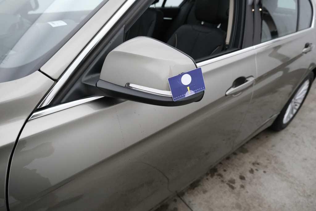 BMW 3er 2017 фото 15