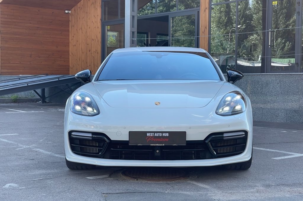 Porsche Panamera TURBO 2016 фото 11