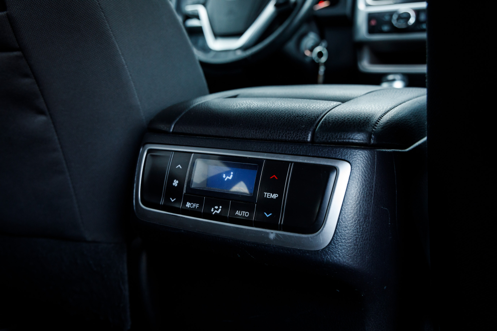 Toyota Highlander 2015 photo 26