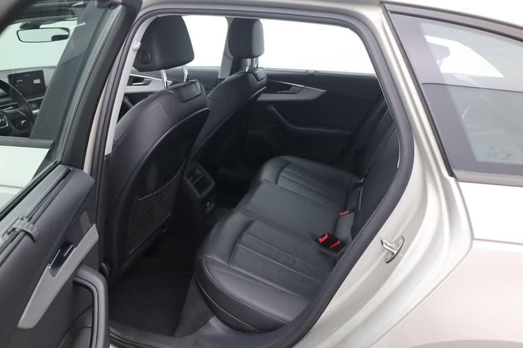 Audi A4 Avant 2016 фото 7