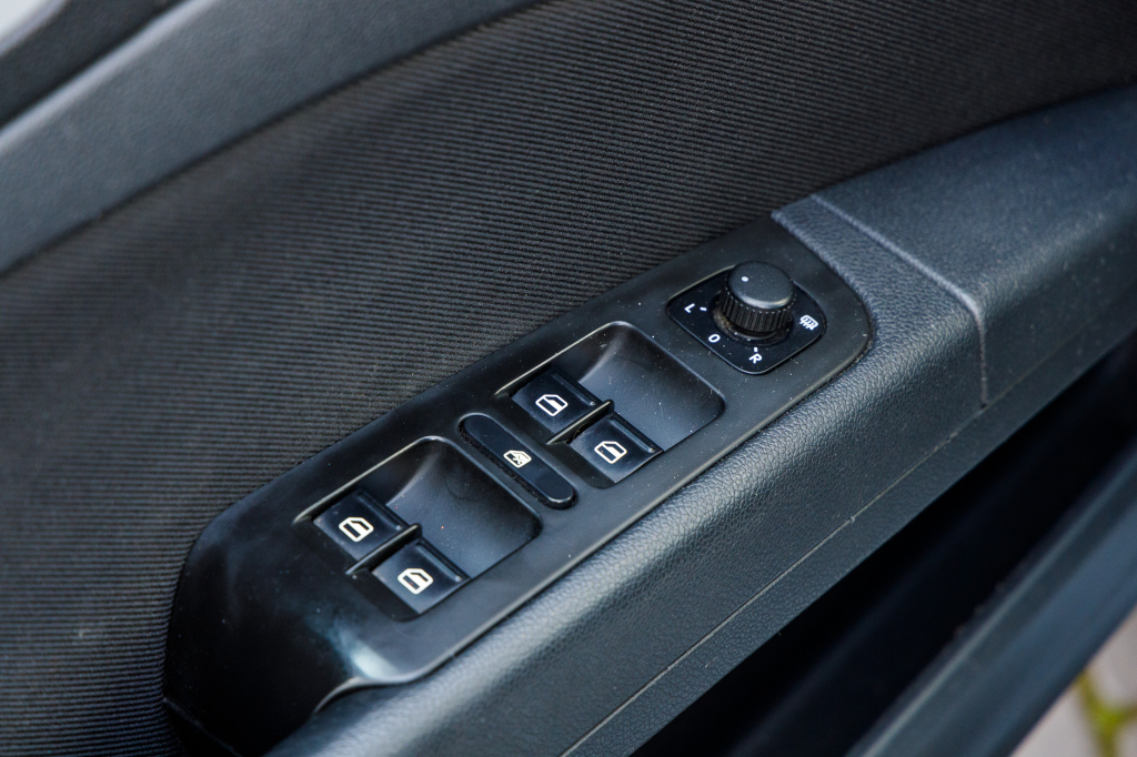 Skoda Superb 4x4 2011 фото 11