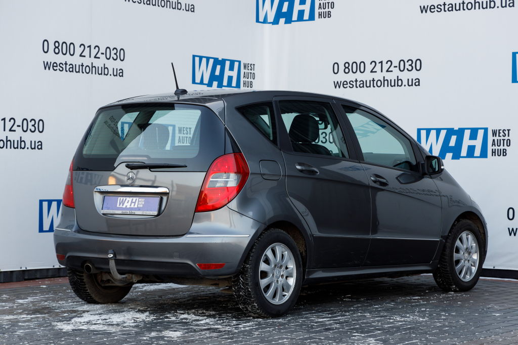 Mercedes-Benz A 160 2010 фото 3