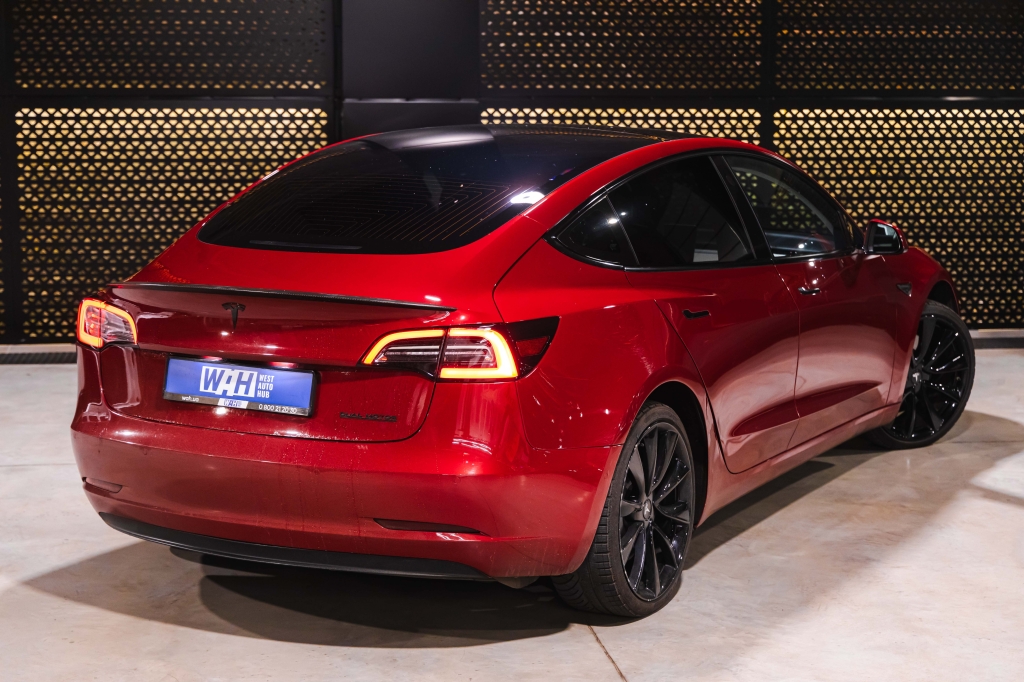 Tesla Model 3 Long Range Performance 2018 photo 9