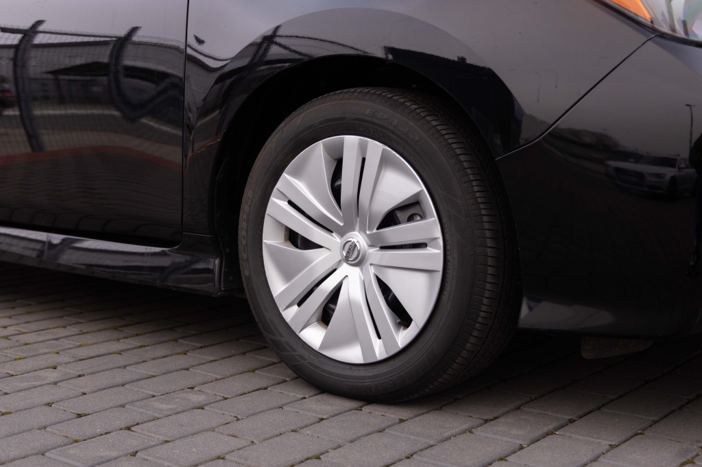 Nissan Leaf 2021 фото 5