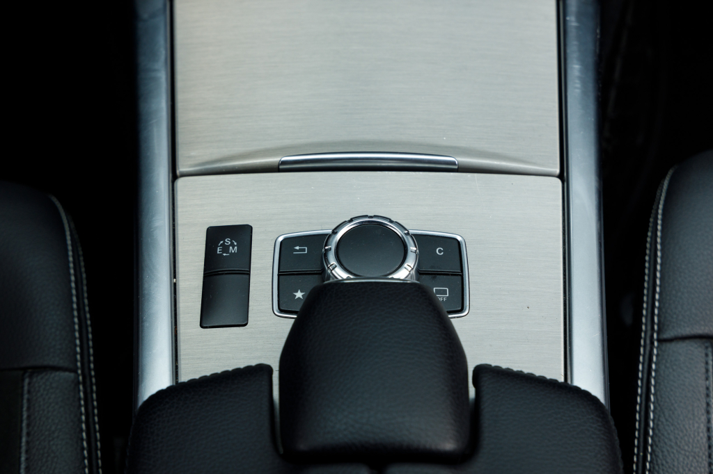 Mercedes-Benz E 220  Bluetec 2015 фото 34