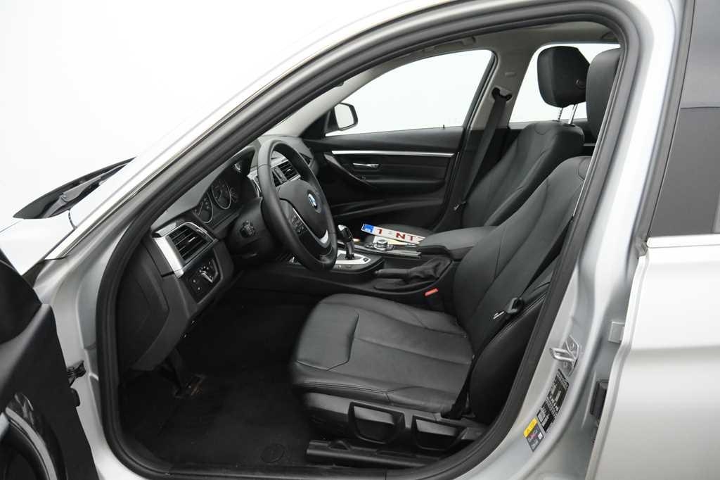 BMW 3er 2016 фото 1