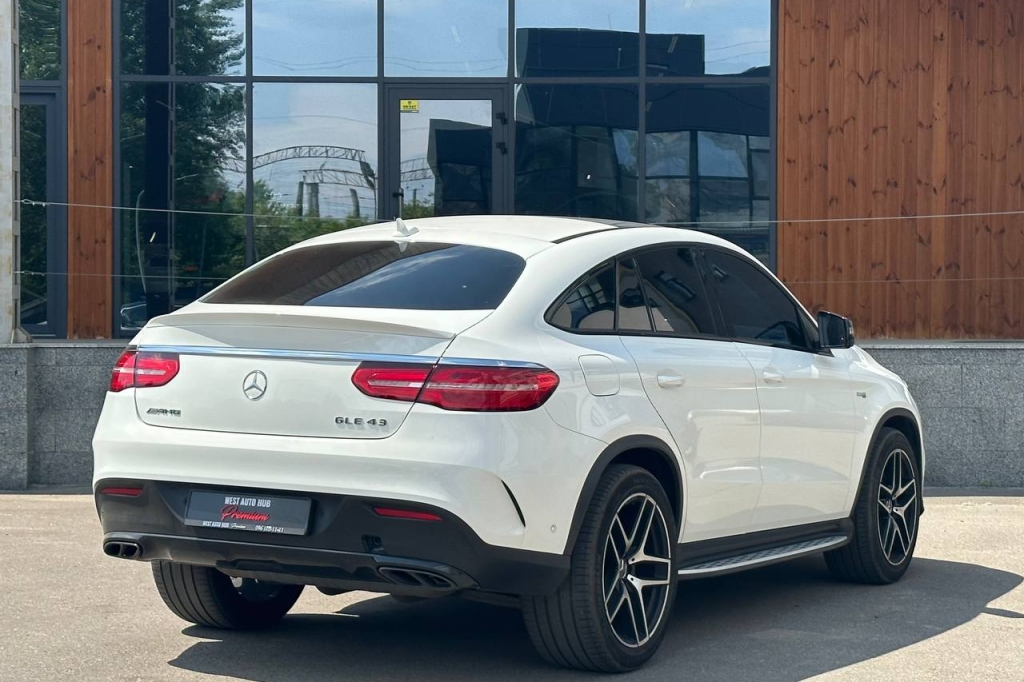 Mercedes-Benz GLE 43 AMG 2018 фото 5