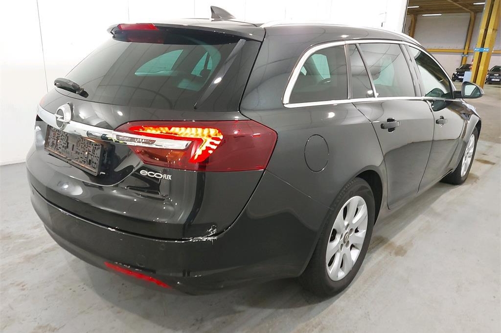 Opel Insignia Sports Tourer 2016 photo 3