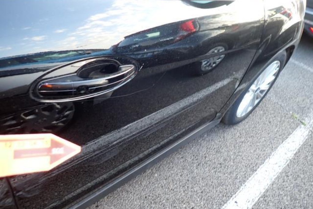 Ford C-Max 2019 фото 11