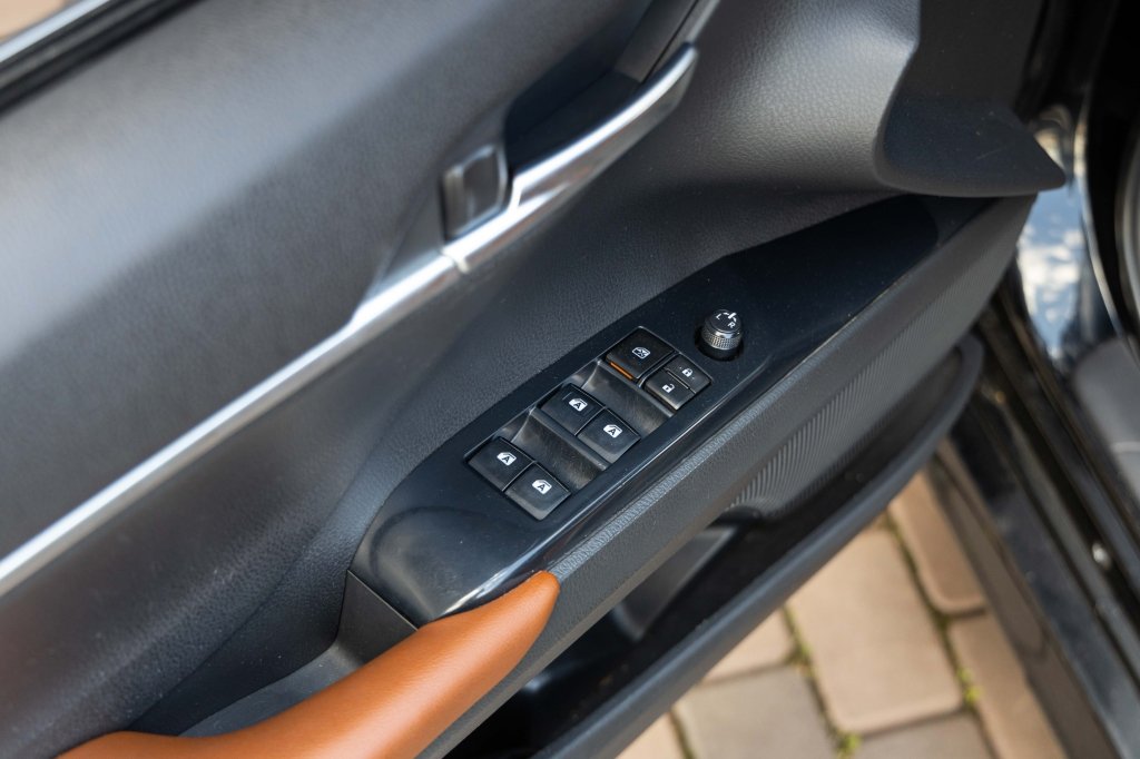 Toyota Camry 2018 фото 13