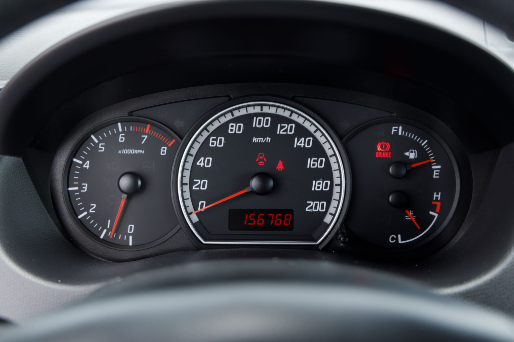 Suzuki Swift 2010 photo 18