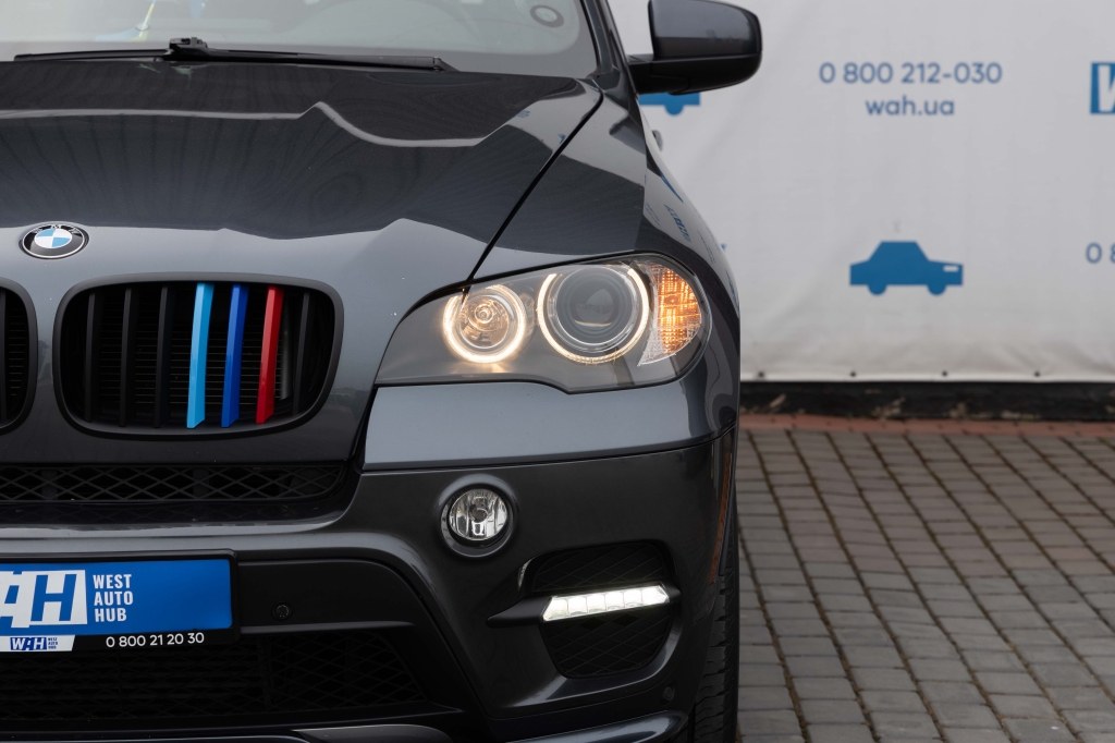 BMW X5 35i 2011 photo 1
