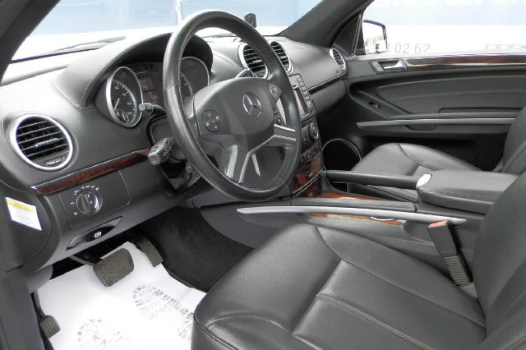 Mercedes-Benz GL 350 2011 фото 17