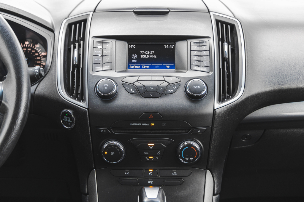 Ford Edge 2016 фото 25