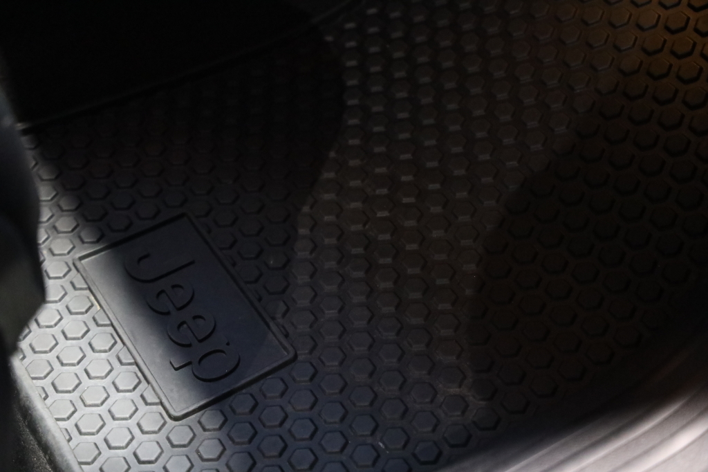 Jeep Cherokee 2019 фото 41