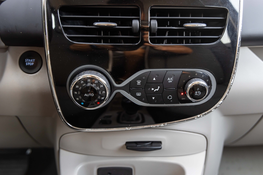 Renault Zoe 2016 photo 25