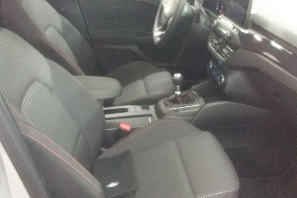Ford Focus 2020 фото 2