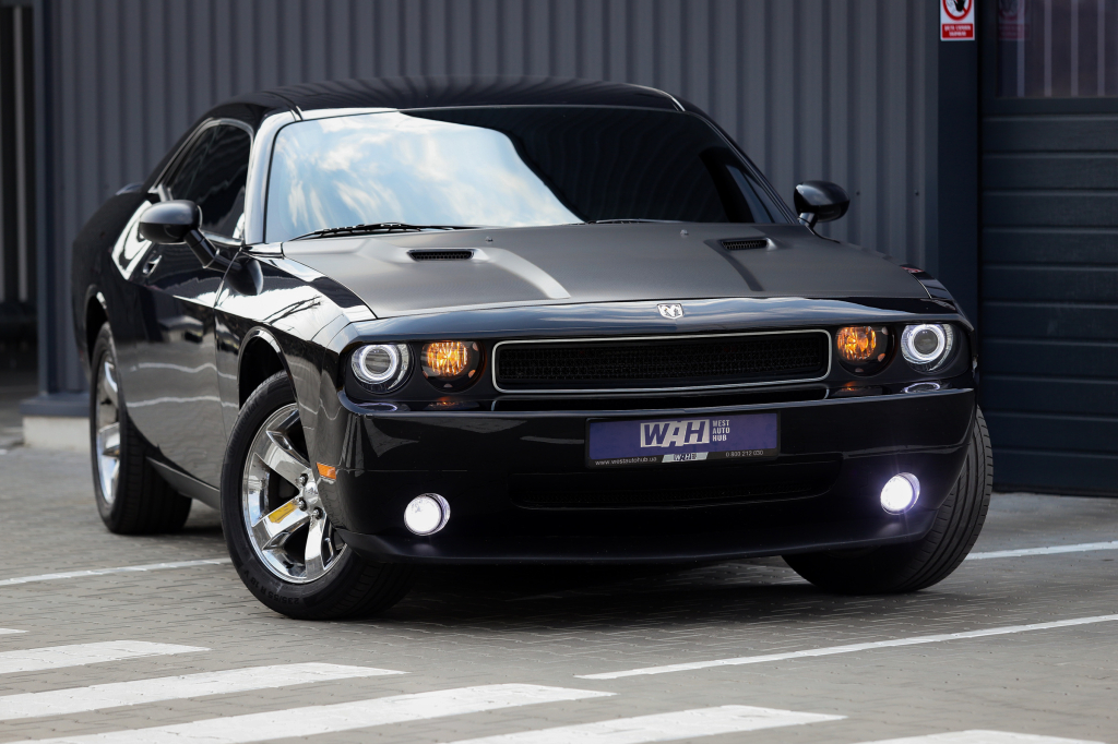 Dodge Challenger SE 2010 photo 7