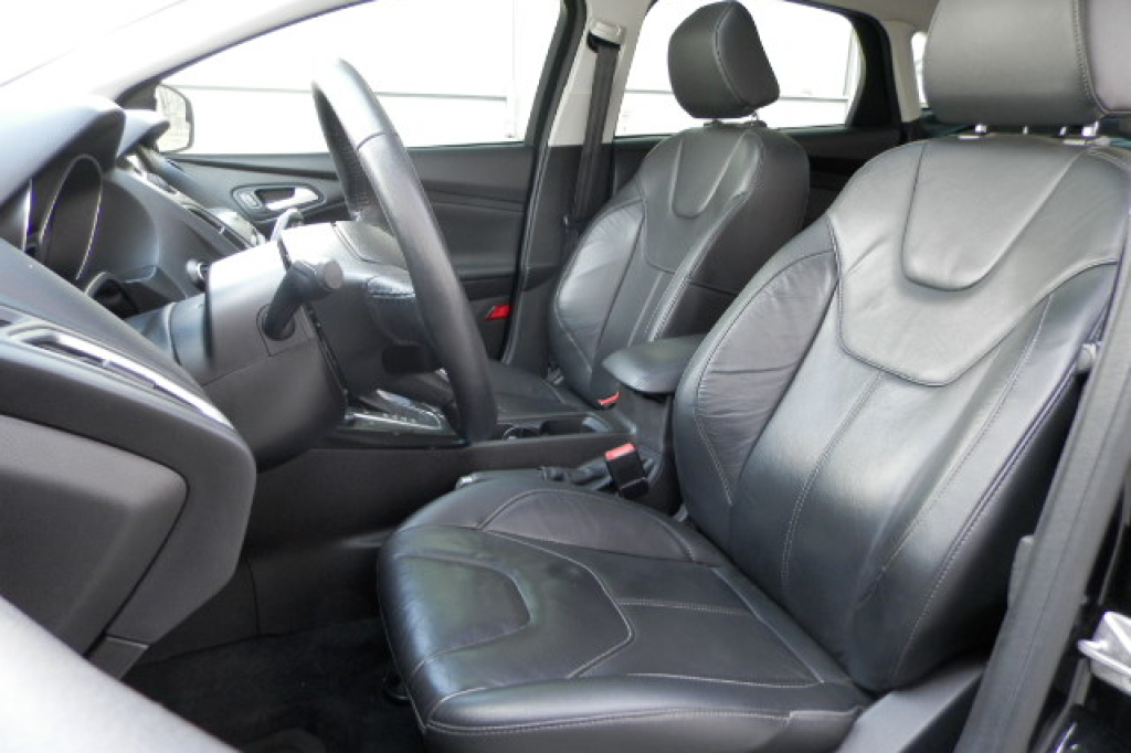 Ford Focus TITANIUM 2017 фото 14