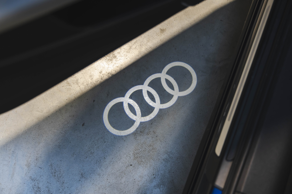 Audi Q5 2020 photo 17
