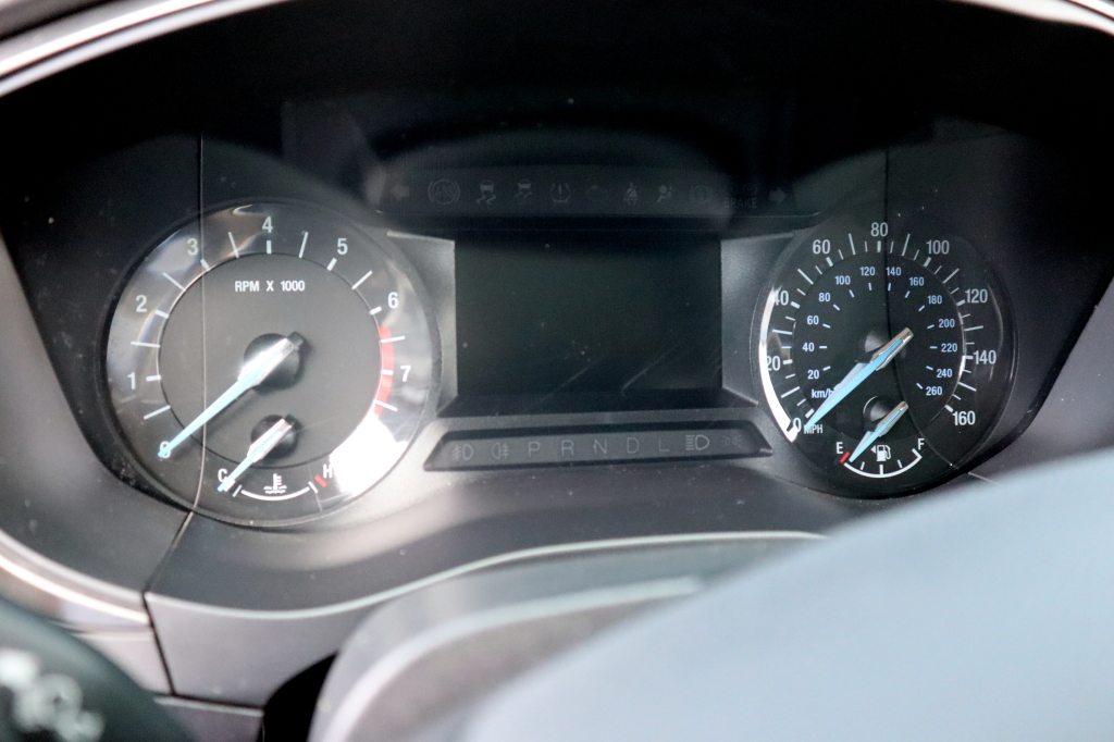 Ford Fusion 2016 photo 18