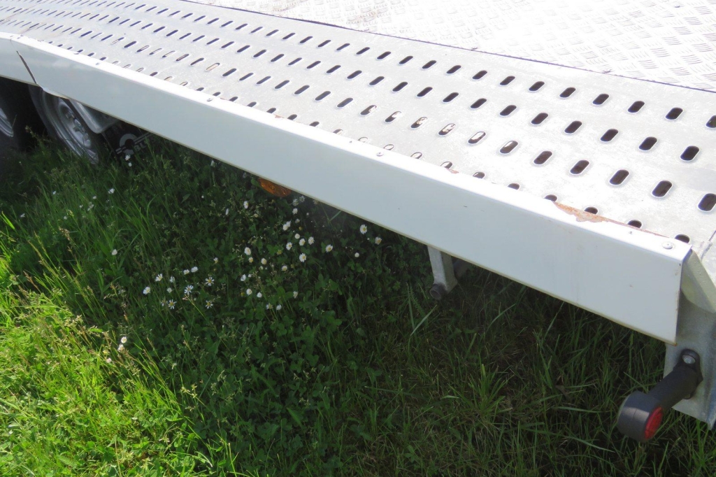 Blyss Anhänger Jupiter 2017 фото 14