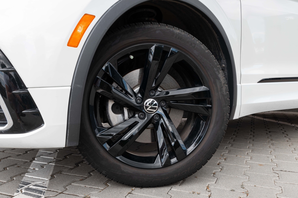 Volkswagen Tiguan SE R-Line 2022 фото 14