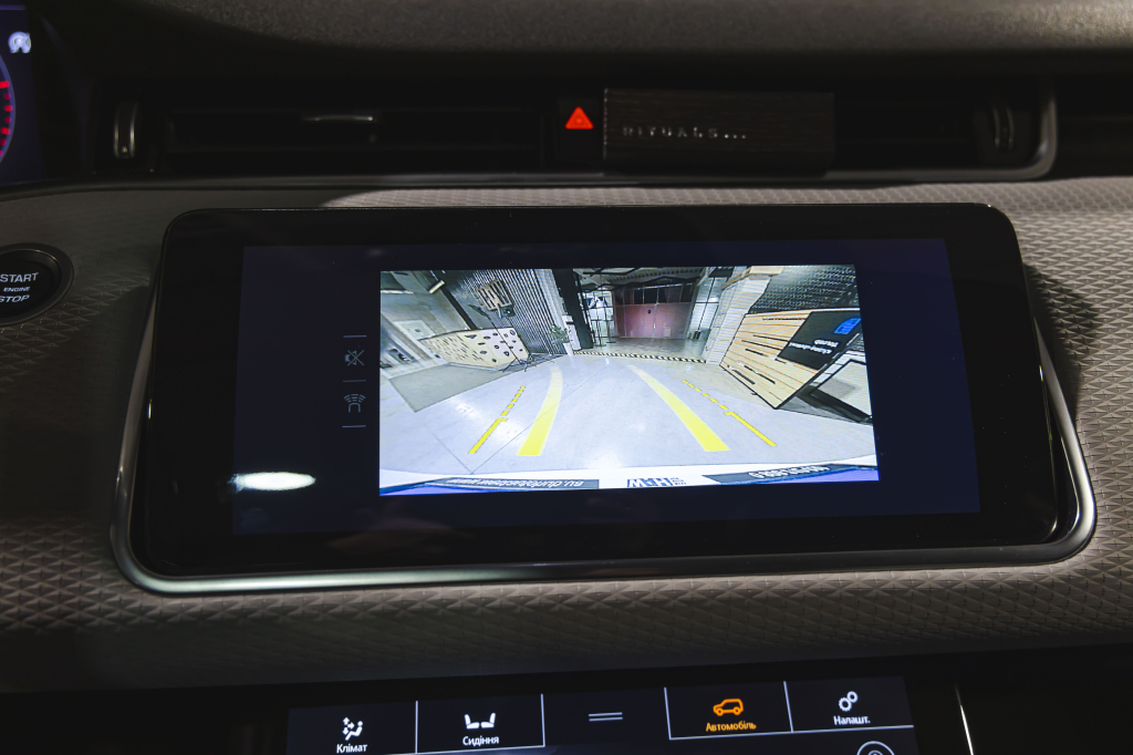 Land Rover Range Rover Evoque 2020 фото 30