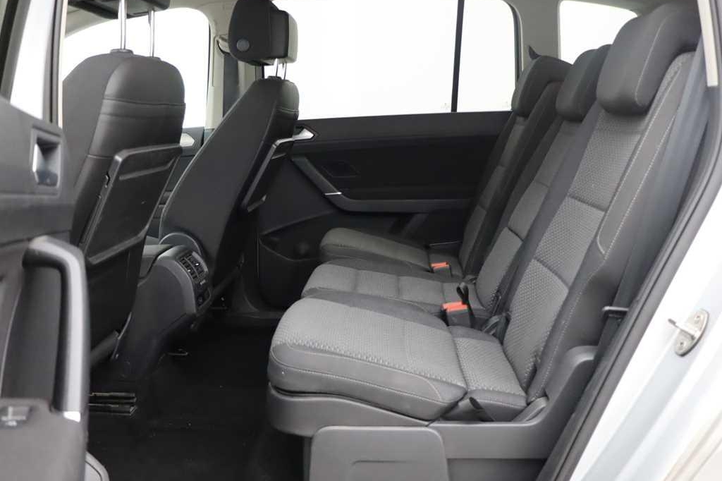 Volkswagen Touran 2018 фото 1