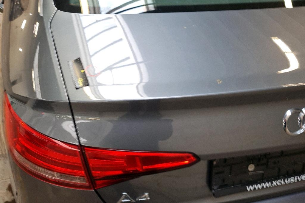 Audi A4 2017 photo 14