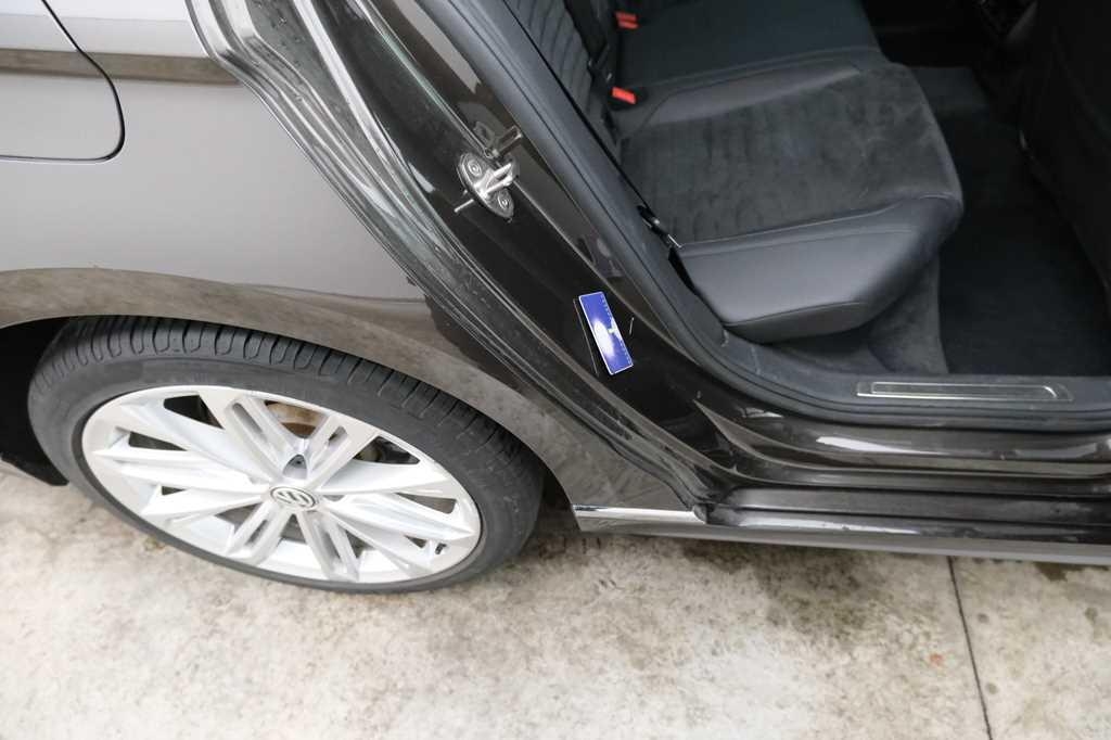 Volkswagen Passat Variant 2016 photo 9