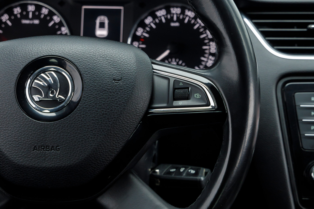 Skoda Octavia A7 2014 фото 29