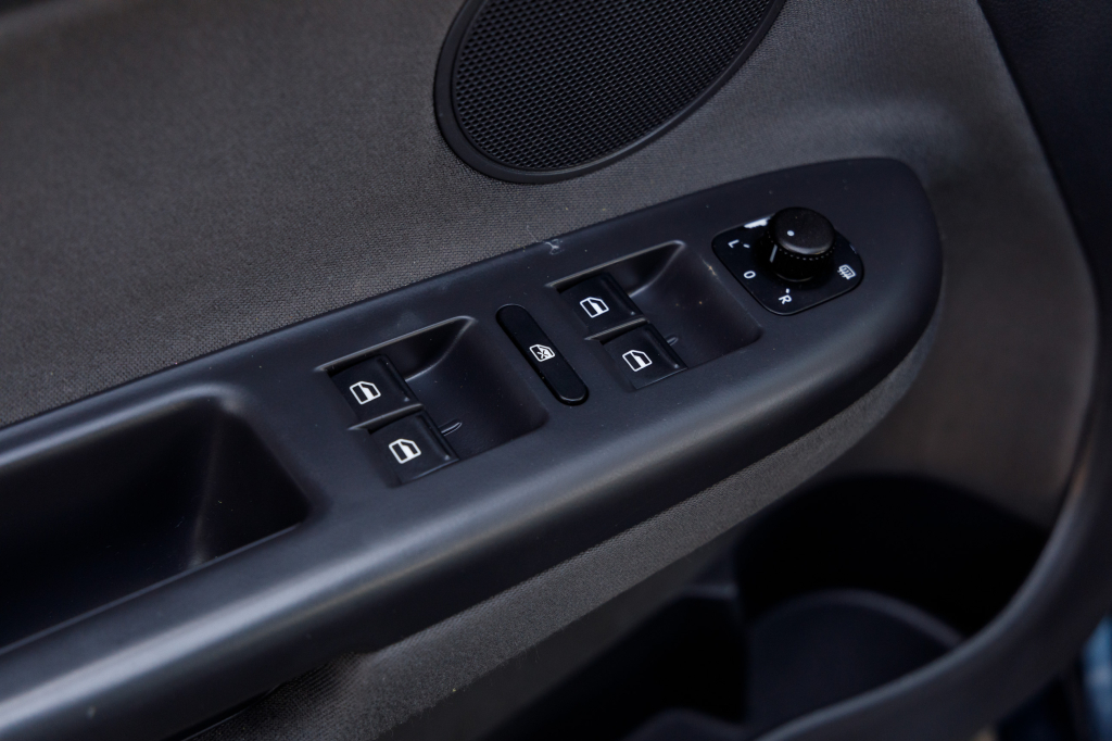 Volkswagen Golf Plus photo 17