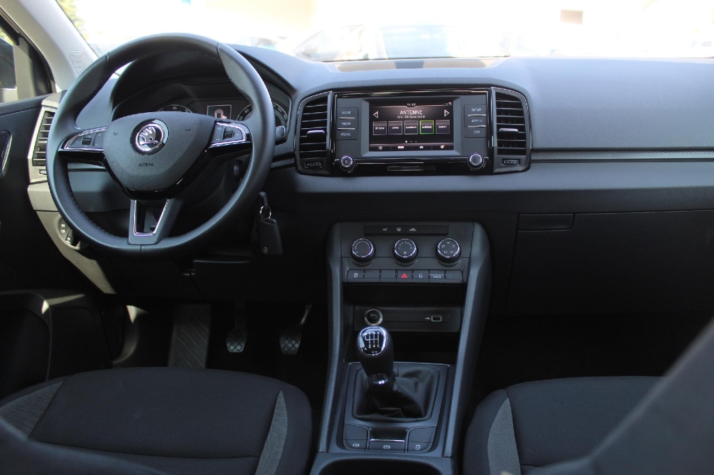 Skoda Karoq 2019 фото 4