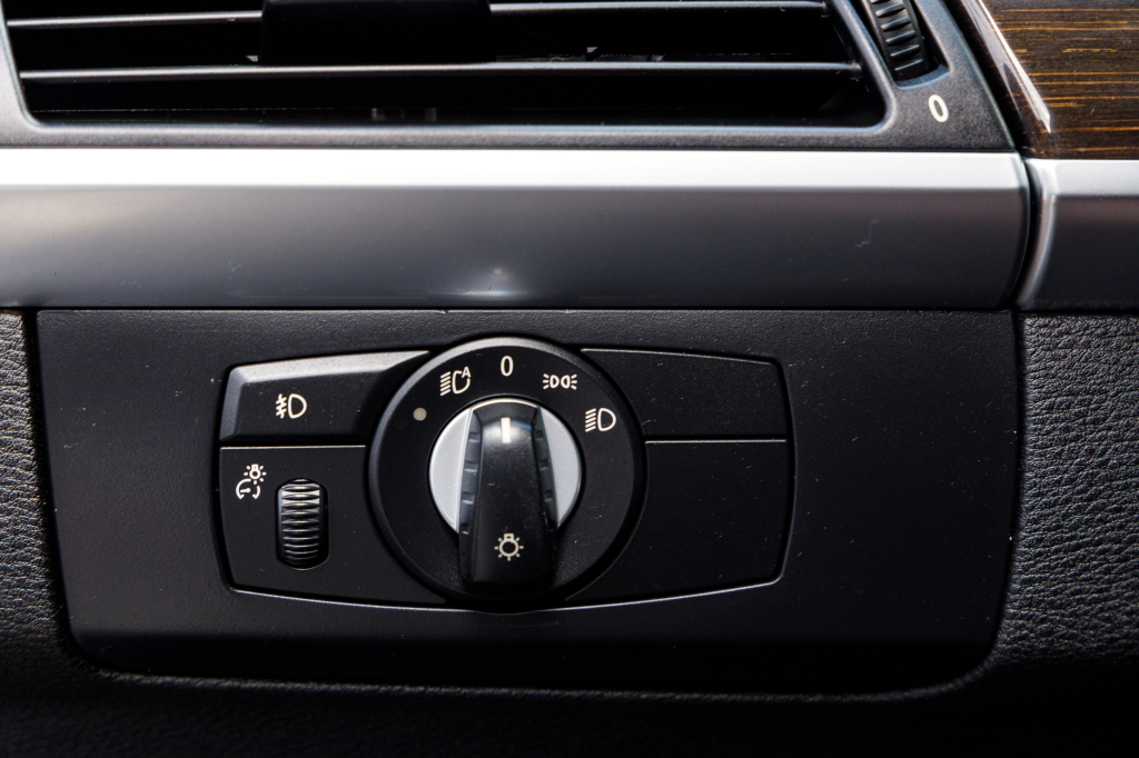 BMW X5 xDrive 35і 2011 фото 32