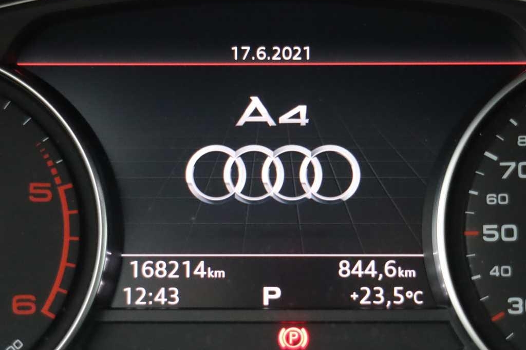 Audi A4 Avant 2016 фото 1