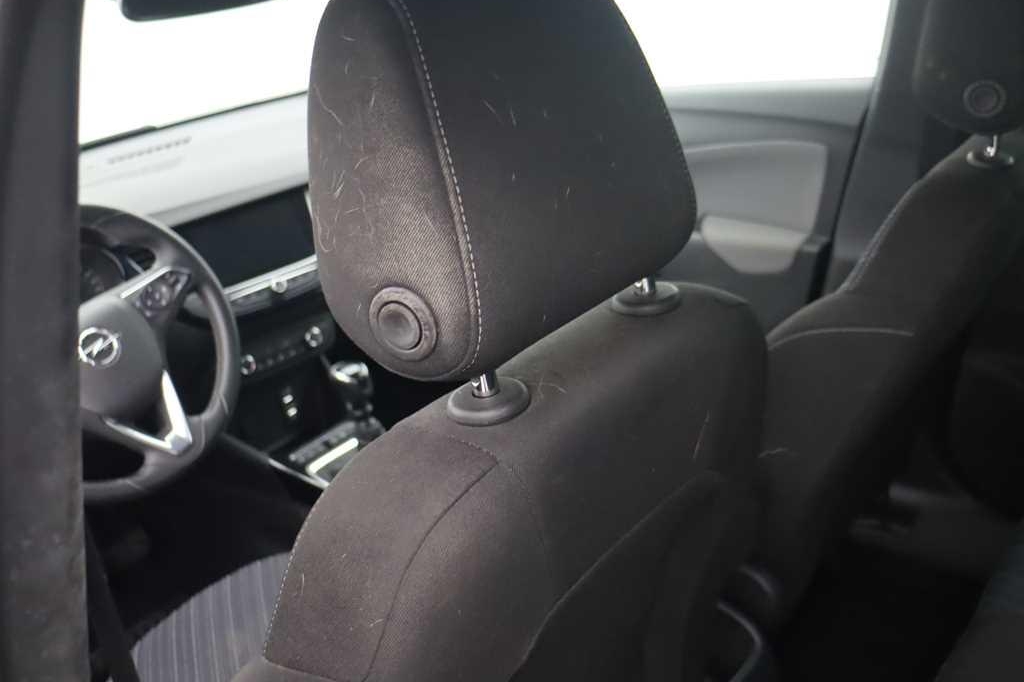 Opel Crossland X 2019 фото 14