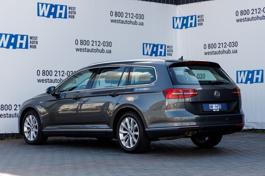 Volkswagen Passat B8 Highline 4Motion 2016 фото 1