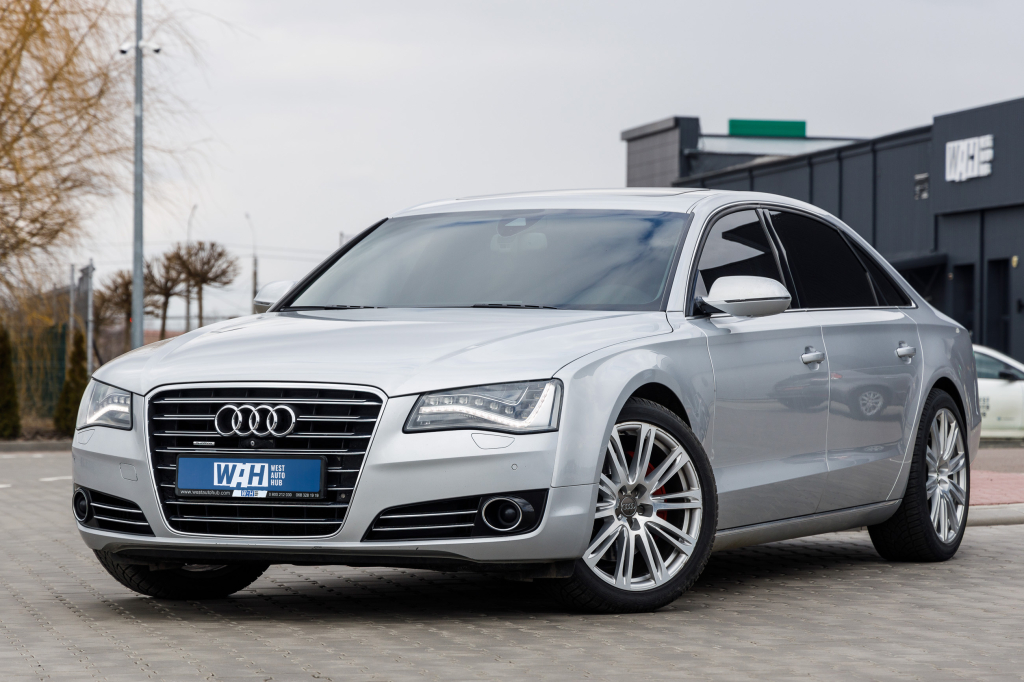 Audi A8 2014 фото 49