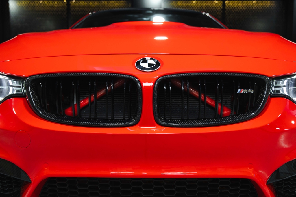 BMW M4 2015 фото 7