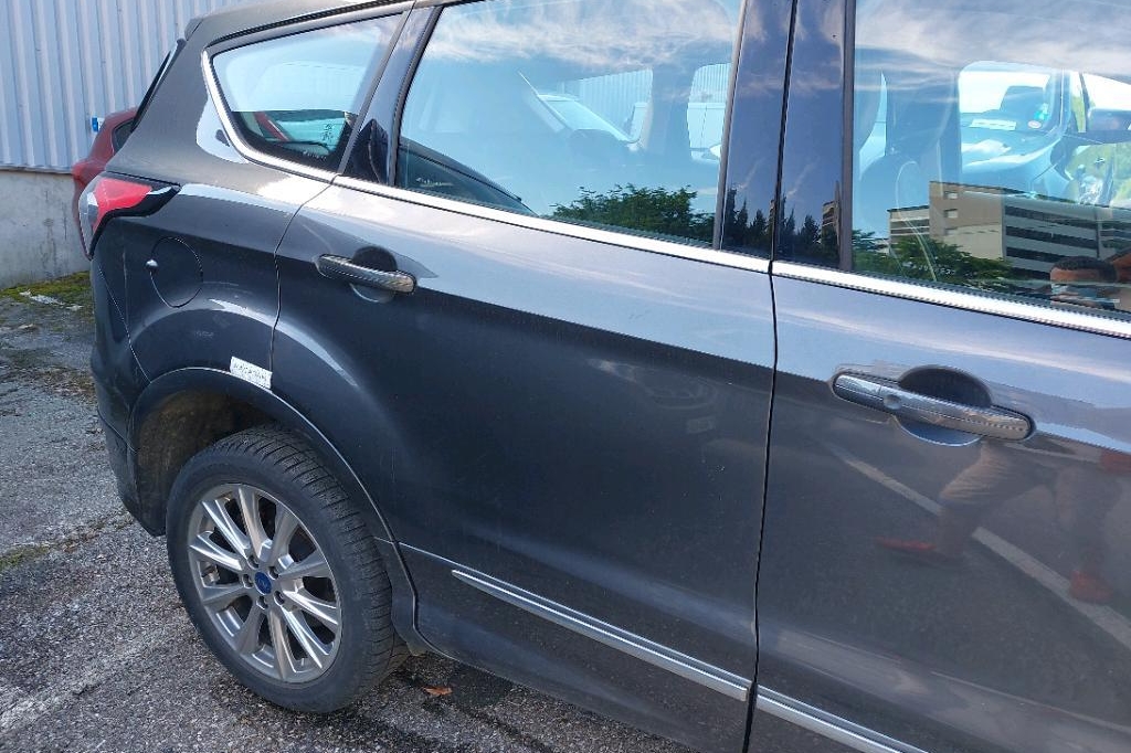 Ford Kuga 2018 фото 26