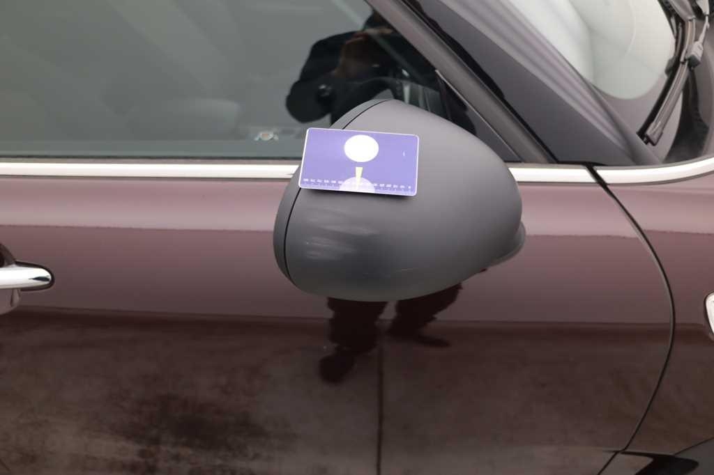 MINI One Clubman 2016 photo 11