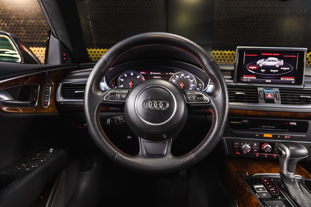 Audi A7 2012 фото 27