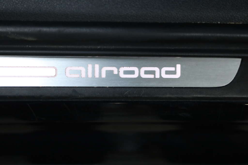 Audi A6 Allroad 2013 фото 9