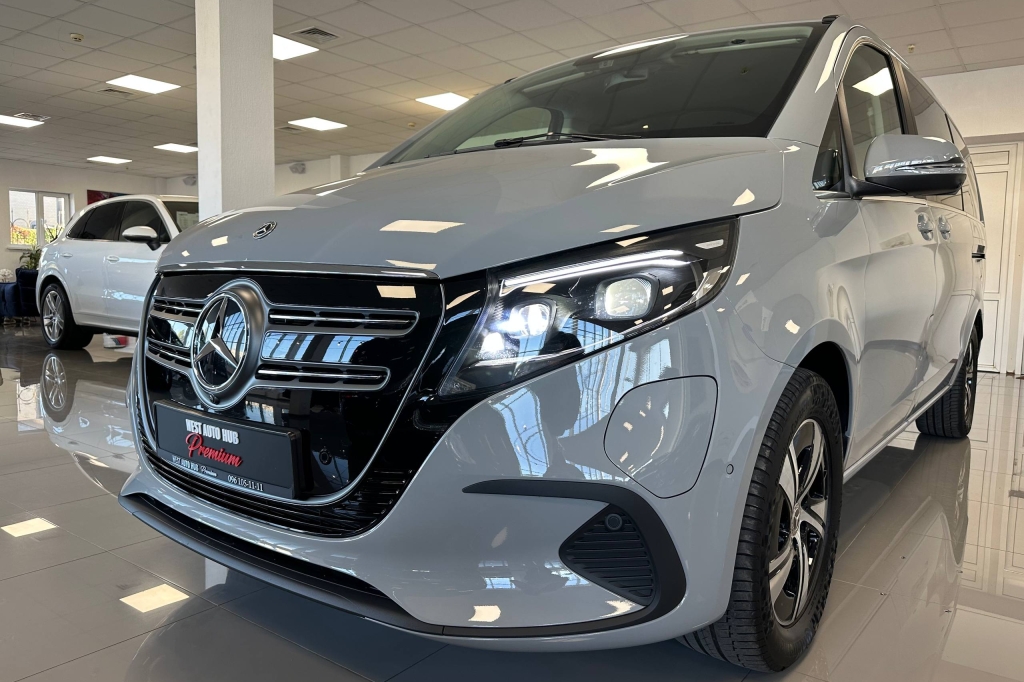 Mercedes-Benz EQV Long 2025 фото 4