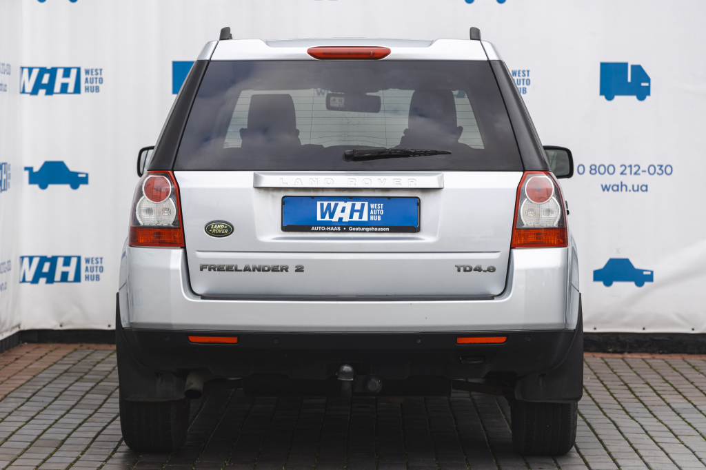 Land Rover Freelander 2010 фото 7