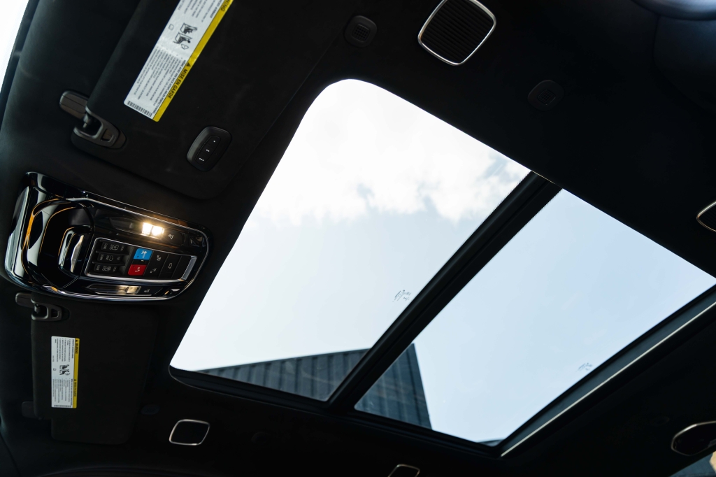 Jeep Grand Wagoneer 2022 фото 40